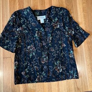 Briggs NY Blouse